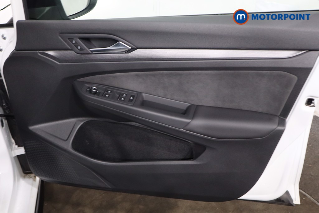 Used Volkswagen Golf 2025 for sale - 77997953: Photo 34