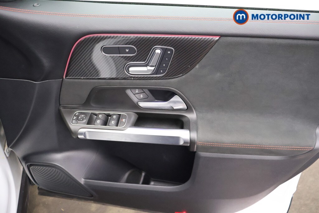 Used Mercedes-Benz GLB 2022 for sale - 76373436: Photo 18