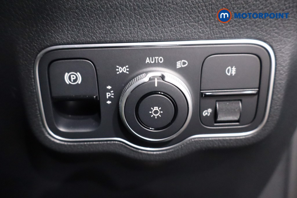 Used Mercedes-Benz GLA 2025 for sale - 77830879: Photo 25