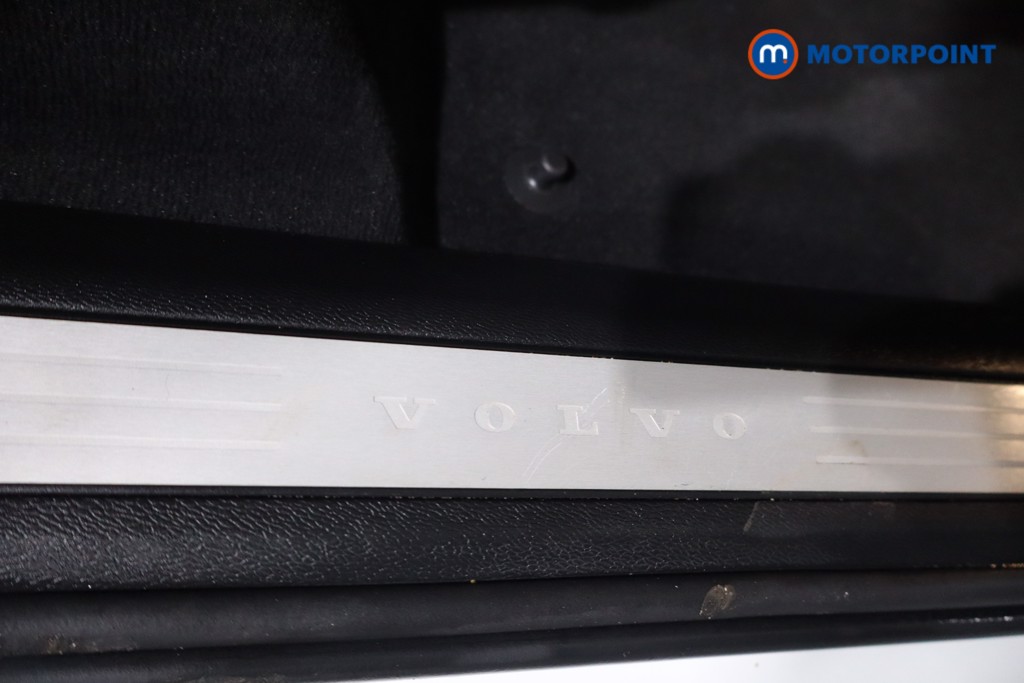 Used Volvo XC60 2019 for sale - 77543217: Photo 29