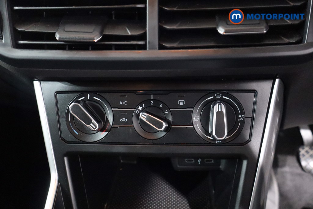 Used Volkswagen Polo 2021 for sale - 76278996: Photo 24