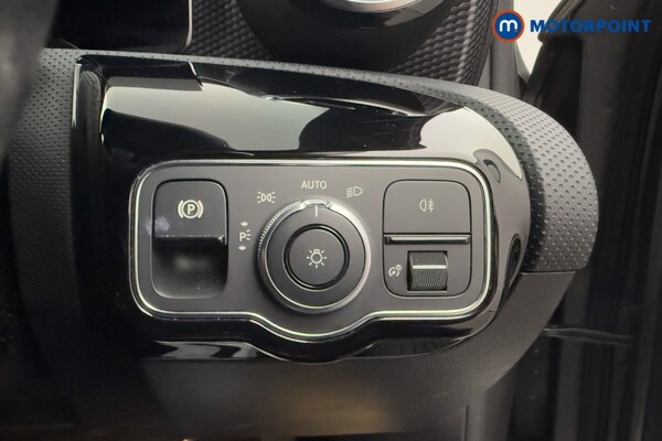 Used Mercedes-Benz A-Class 2019 for sale - 76147056: Photo 24