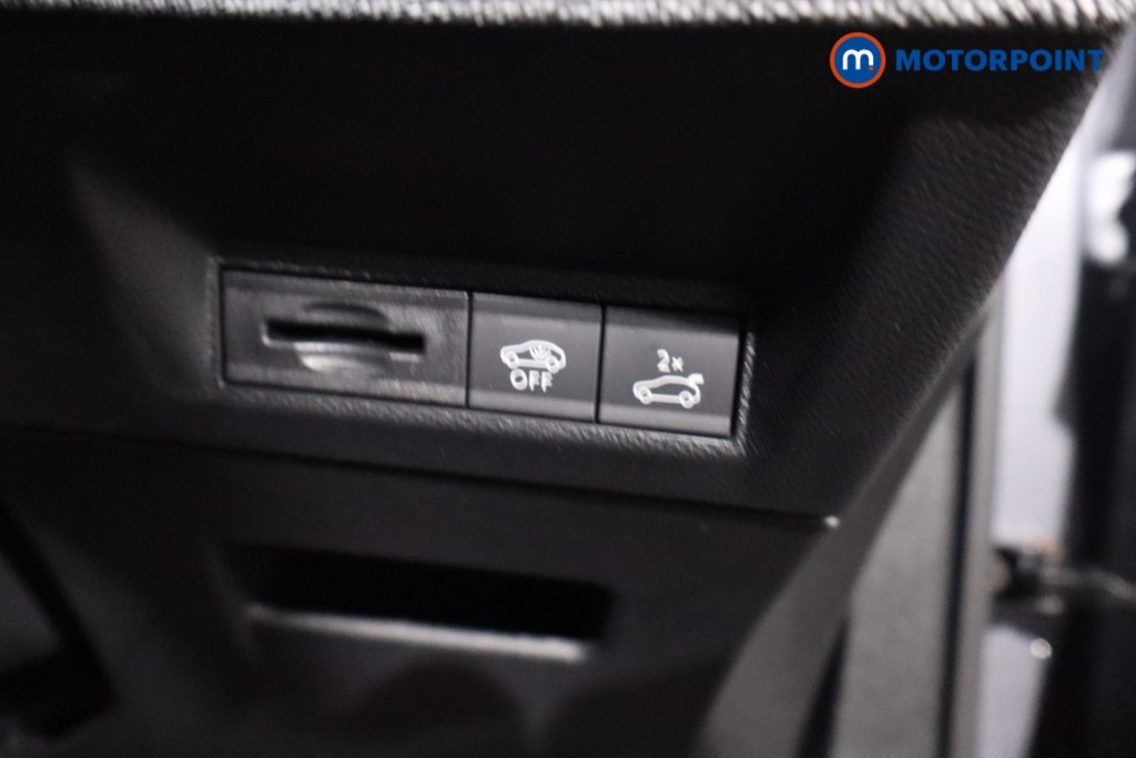 Used Peugeot 5008 2025 for sale - 77916658: Photo 29