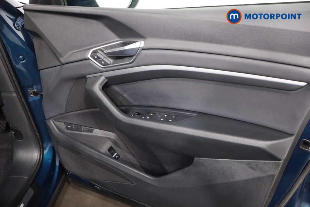 Used Audi e-tron 2021 for sale - 77354932: Photo 31