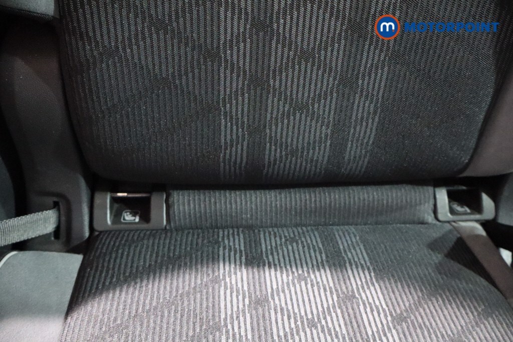 Used Volkswagen Tiguan 2021 for sale - 76008876: Photo 35