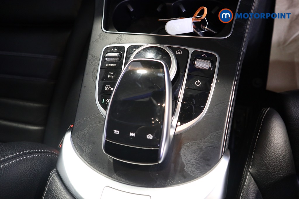 Used Mercedes-Benz C Class 2020 for sale - 78133920: Photo 18