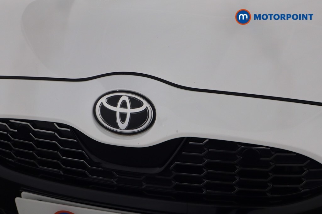 Used Toyota Yaris 2023 for sale - 76056318: Photo 38