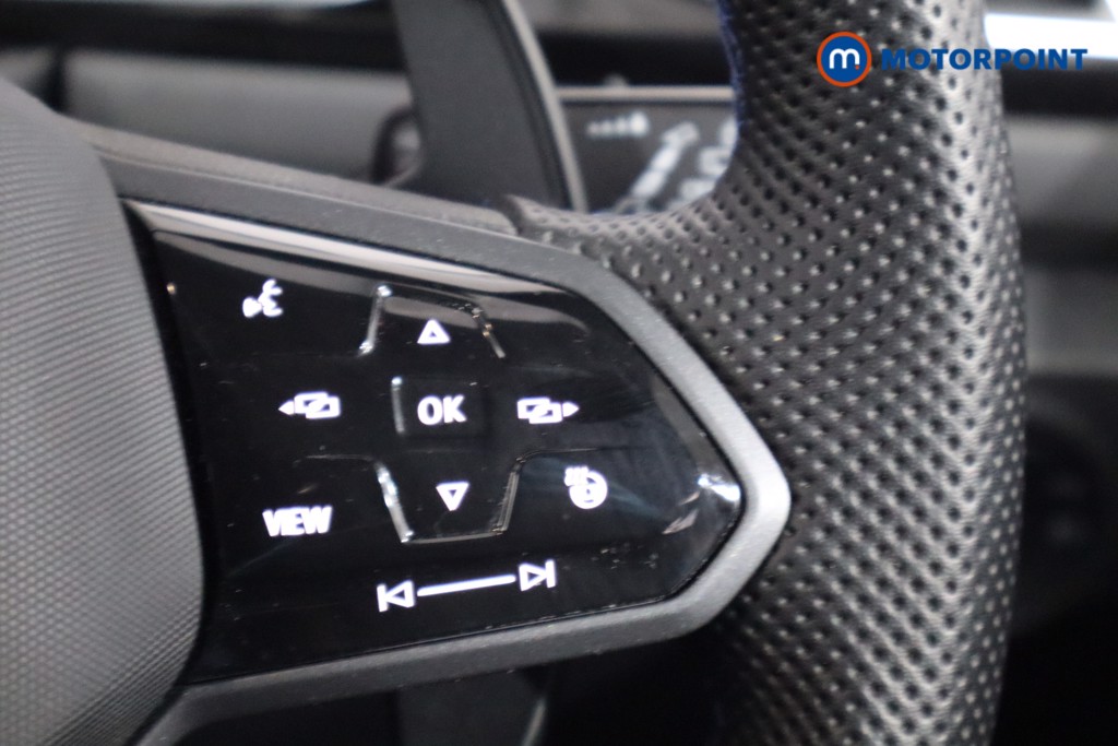 Used Volkswagen T-Roc 2023 for sale - 76534669: Photo 16