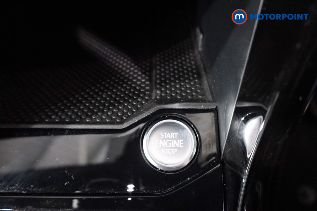 Used Volkswagen T-Roc 2023 for sale - 76534669: Photo 21