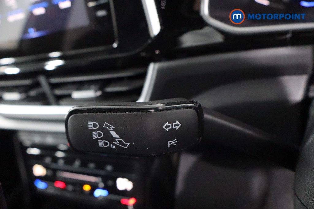 Used Volkswagen T-Roc 2023 for sale - 76534669: Photo 29