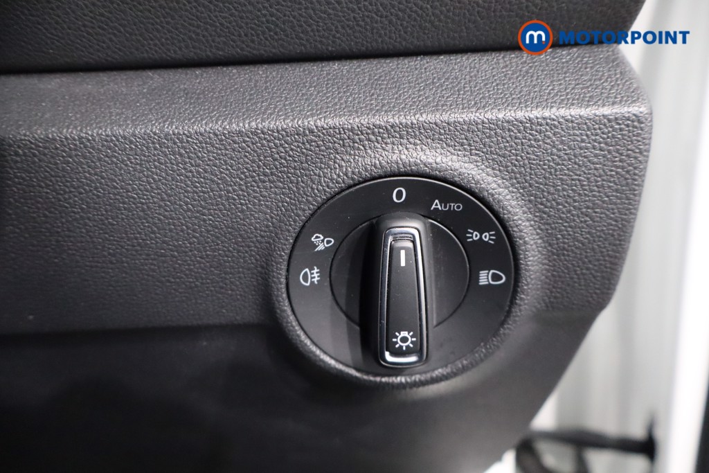 Used Volkswagen T-Roc 2023 for sale - 76534669: Photo 30