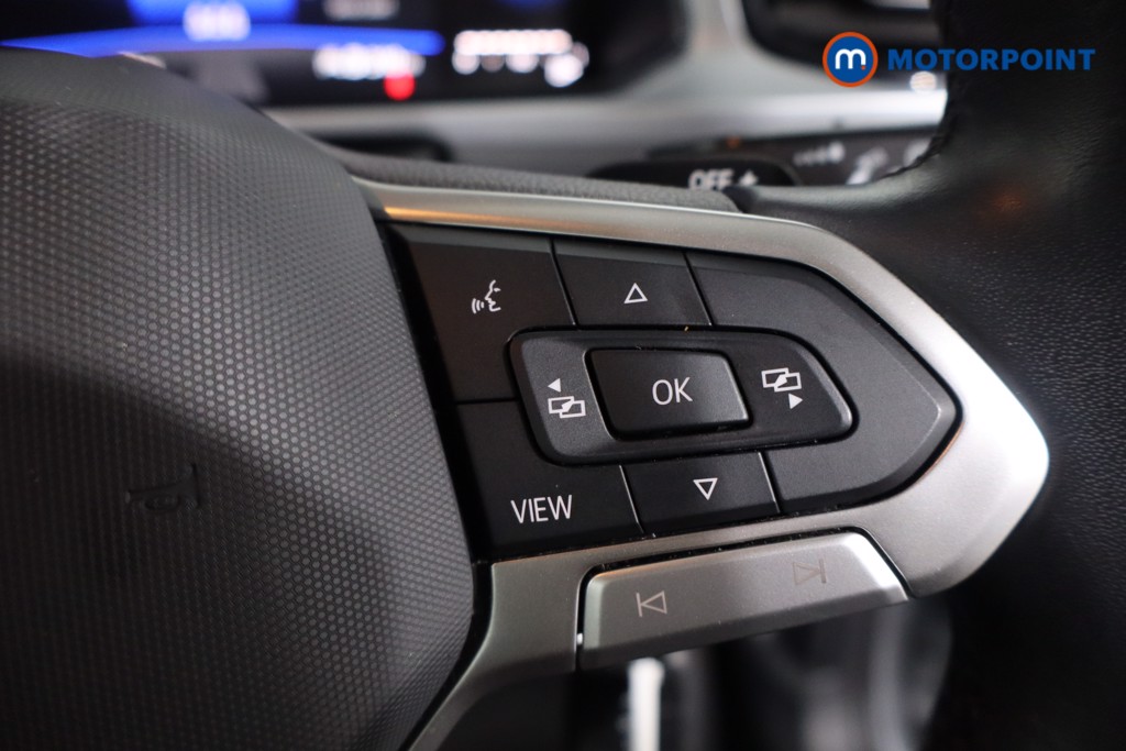 Used Volkswagen T-Roc 2023 for sale - 77297647: Photo 16