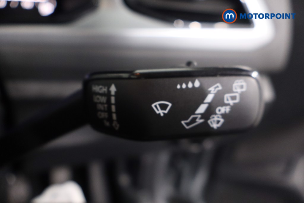 Used Volkswagen T-Roc 2023 for sale - 77297647: Photo 23