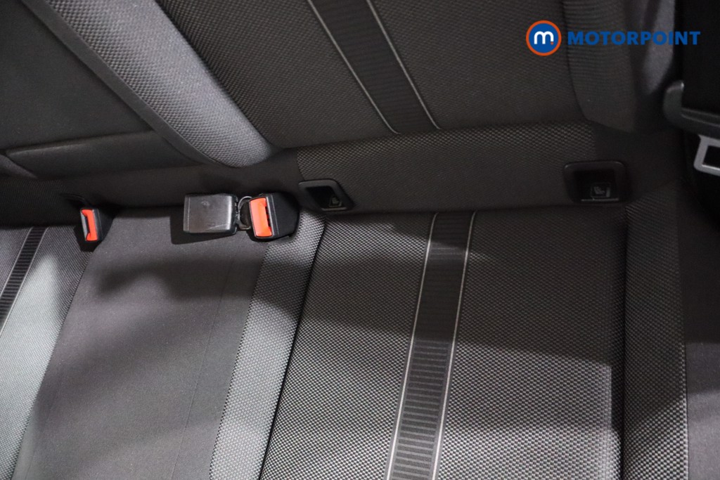 Used Volkswagen T-Roc 2023 for sale - 77297647: Photo 32