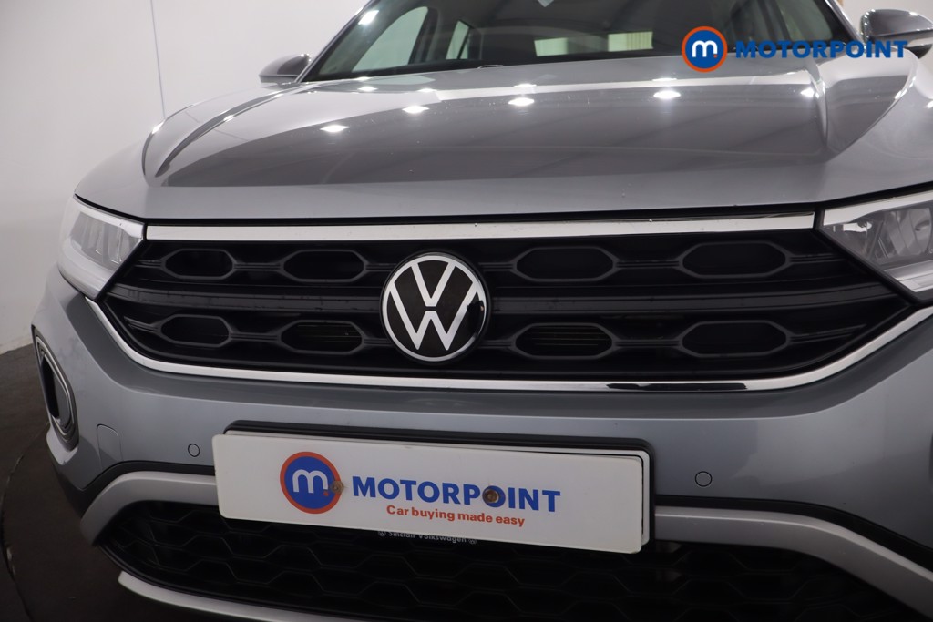 Used Volkswagen T-Roc 2023 for sale - 77297647: Photo 35