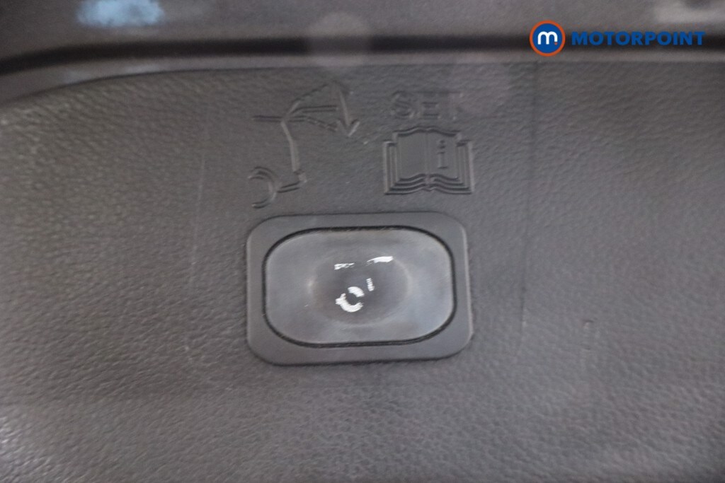 Used Ford Kuga 2016 for sale - 76339328: Photo 46