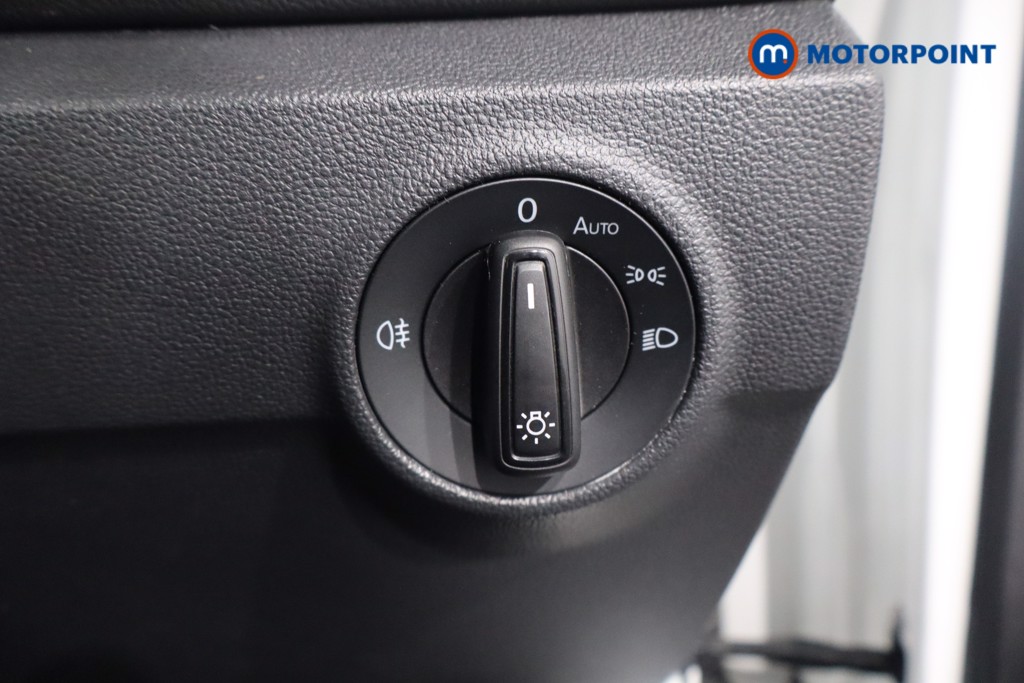 Used Volkswagen T-Roc 2022 for sale - 76949378: Photo 28