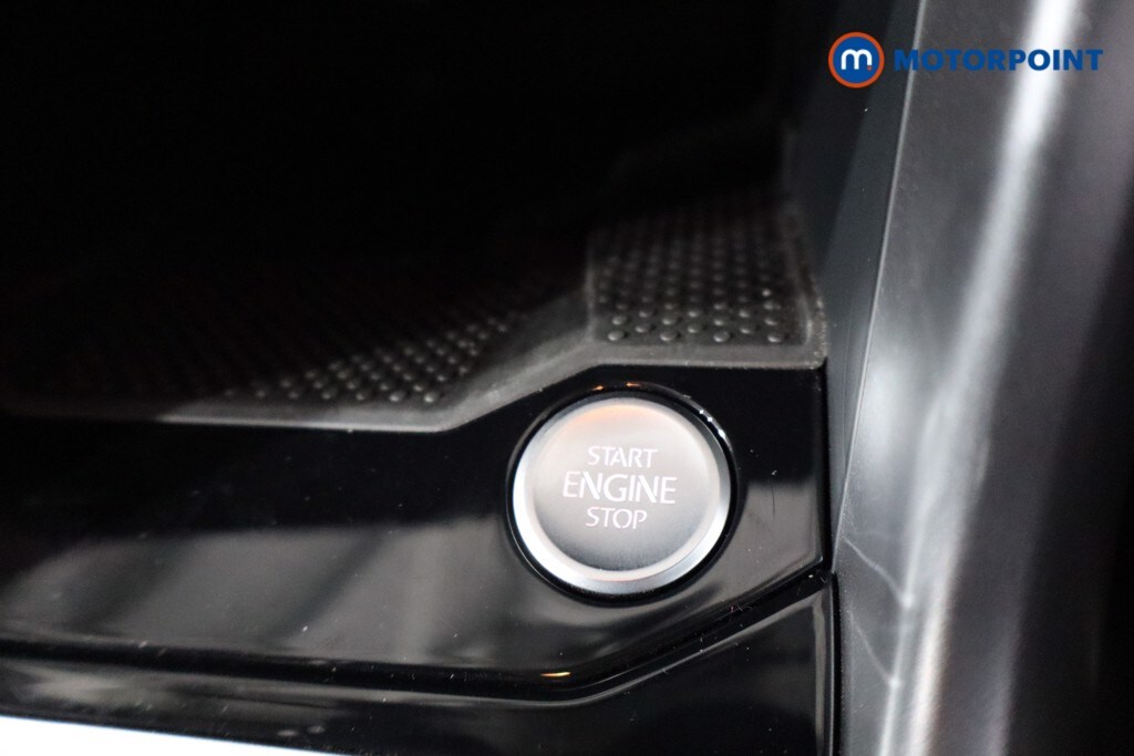 Used Volkswagen T-Roc 2025 for sale - 76303285: Photo 21