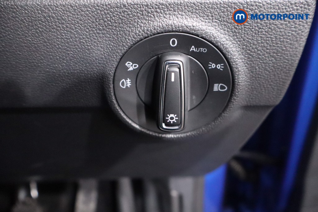 Used Volkswagen T-Roc 2023 for sale - 78199529: Photo 25