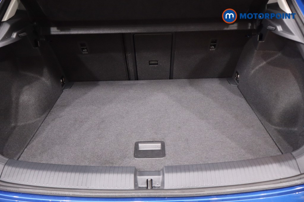 Used Volkswagen T-Roc 2023 for sale - 78199529: Photo 48