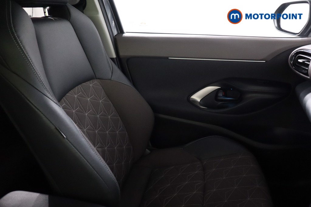 Used Toyota Yaris Cross 2023 for sale - 78026827: Photo 29