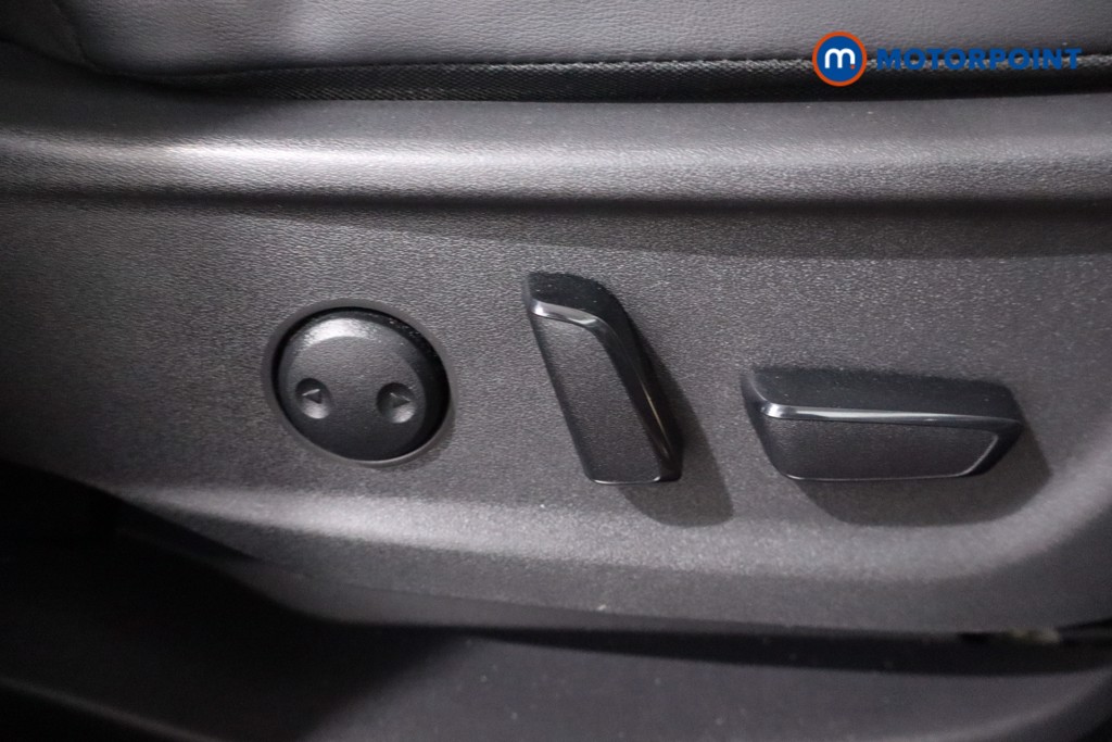 Used Nissan ARIYA 2023 for sale - 77984377: Photo 34