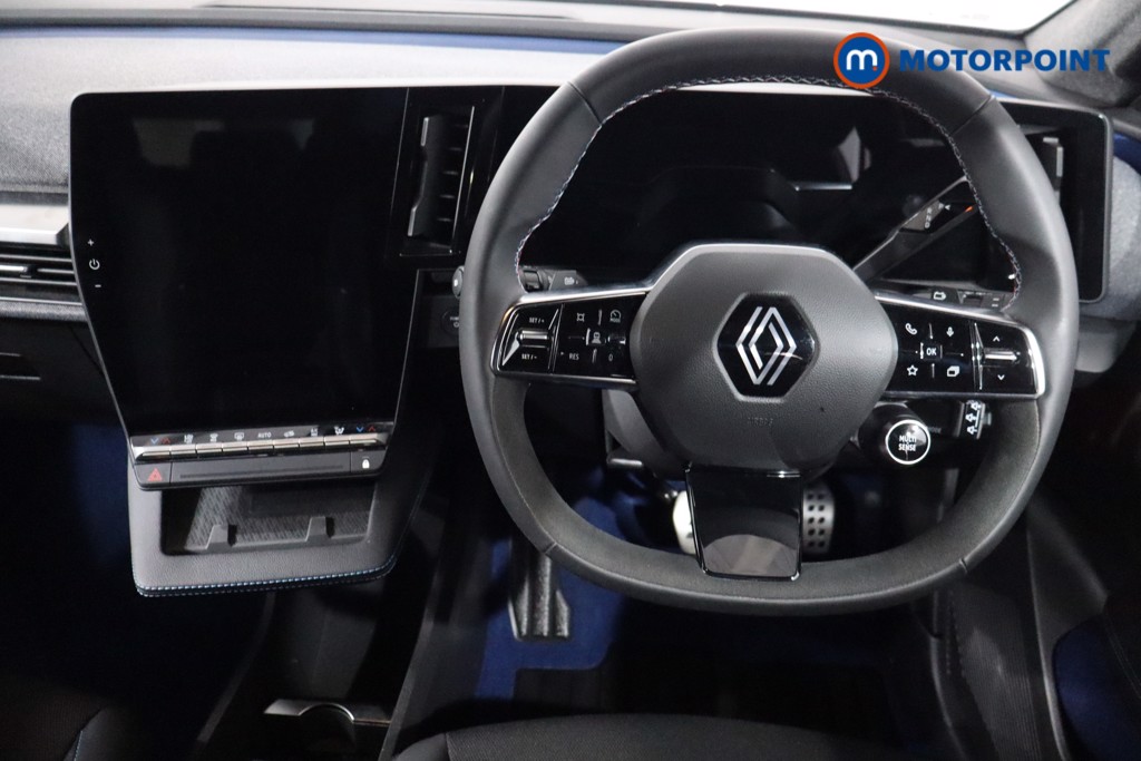 Used Renault Scenic E-Tech 2025 for sale - 76364181: Photo 11