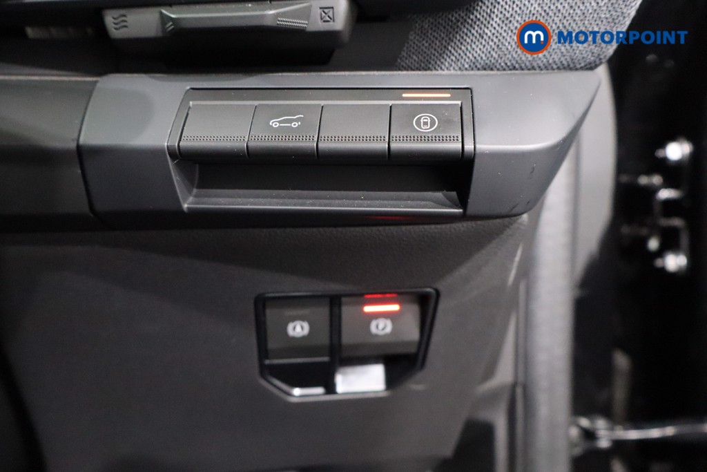 Used Renault Scenic E-Tech 2025 for sale - 76364181: Photo 27