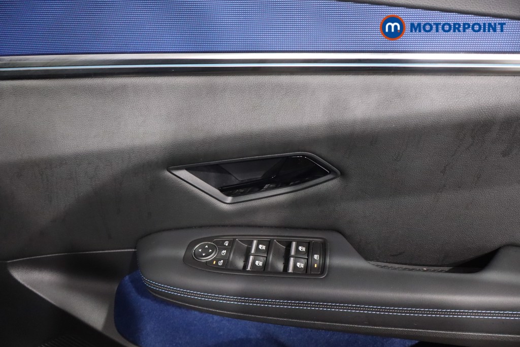 Used Renault Scenic E-Tech 2025 for sale - 76364181: Photo 28