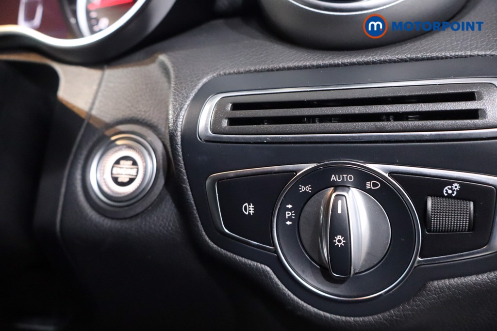 Used Mercedes-Benz C Class 2021 for sale - 77932300: Photo 25