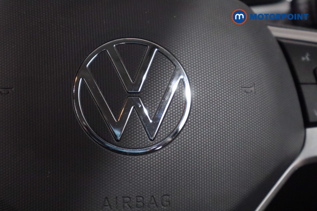 Used Volkswagen T-Roc 2022 for sale - 76367078: Photo 25