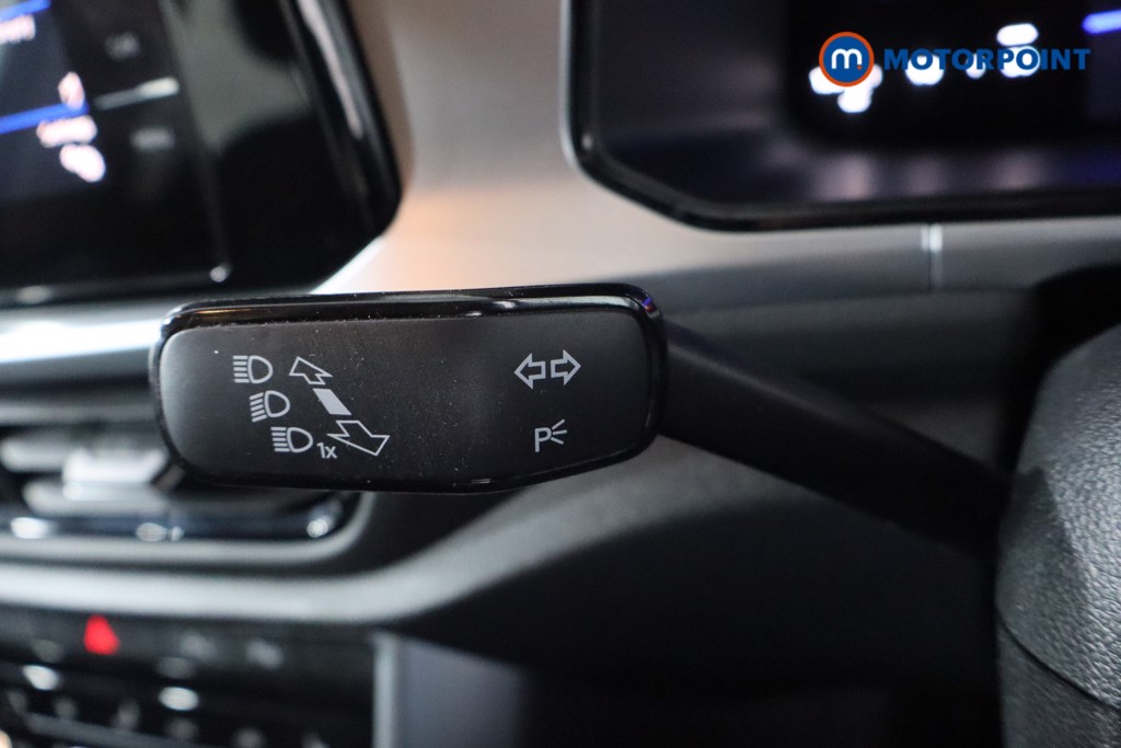 Used Volkswagen T-Roc 2022 for sale - 76367078: Photo 27