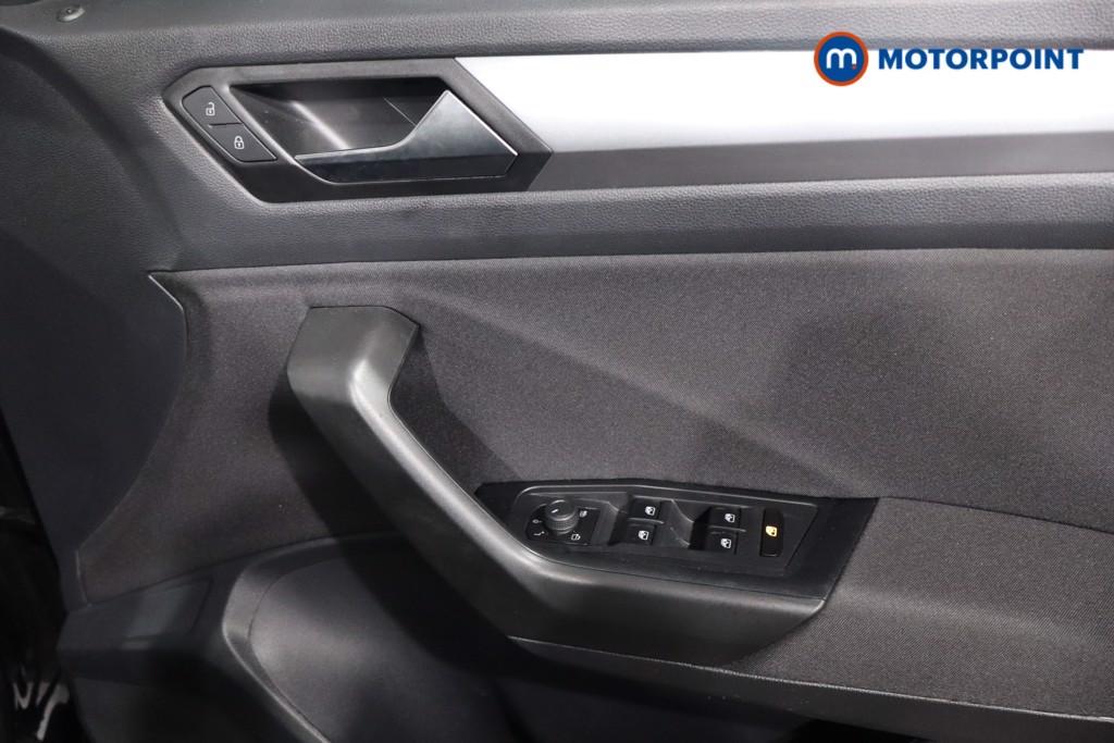 Used Volkswagen T-Roc 2022 for sale - 76367078: Photo 29