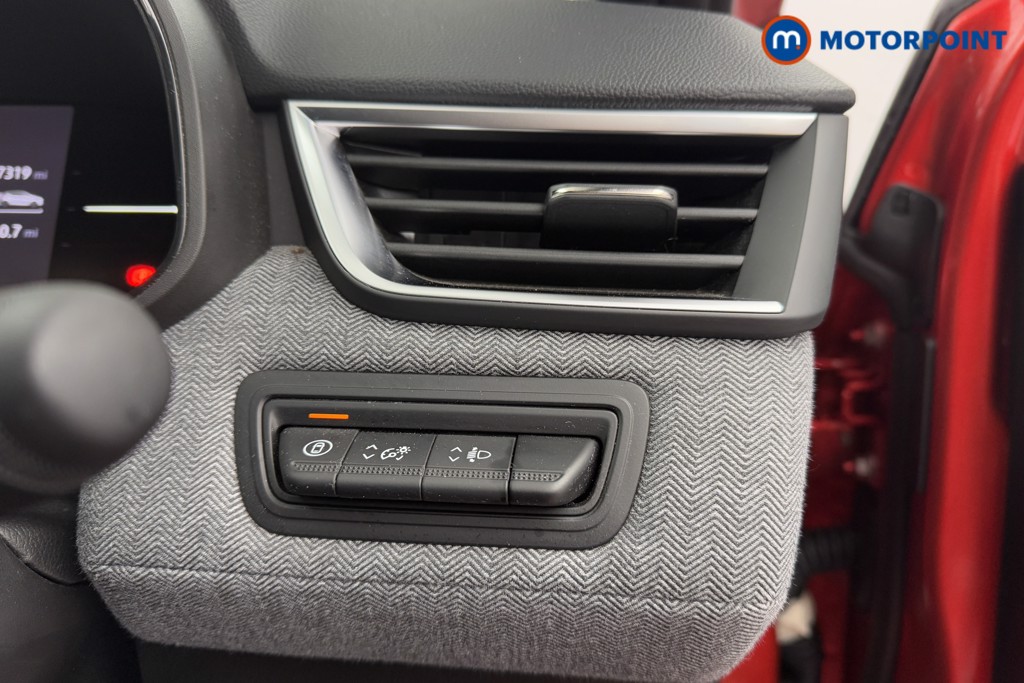 Used Renault Clio 2024 for sale - 77404193: Photo 25