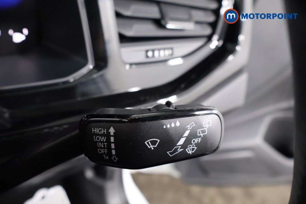 Used Volkswagen Polo 2024 for sale - 76638312: Photo 15