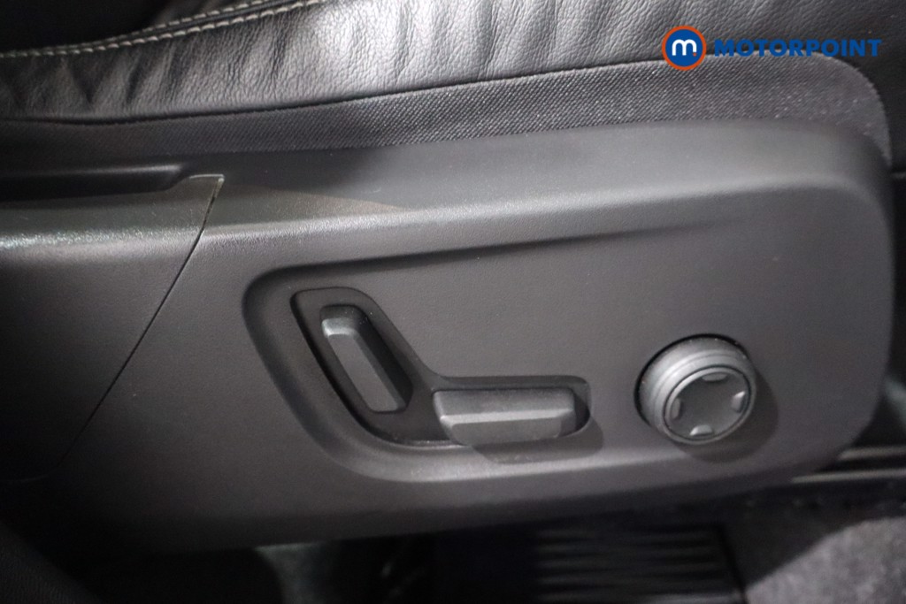 Used Volvo XC40 2021 for sale - 76777566: Photo 29