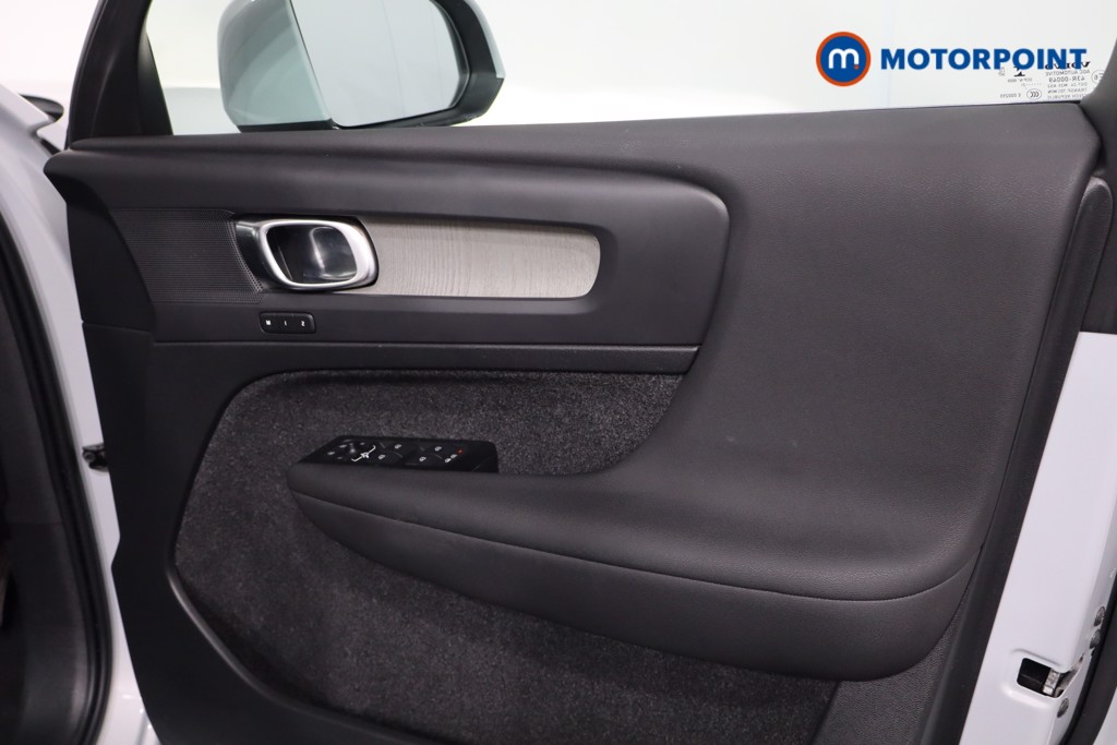 Used Volvo XC40 2021 for sale - 76777566: Photo 30