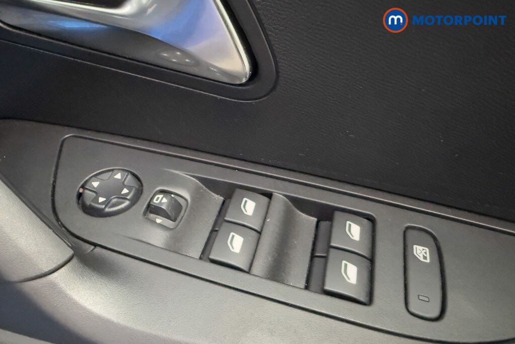 Used Peugeot 2008 2024 for sale - 76114701: Photo 25
