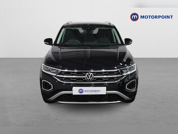 Used Volkswagen T-Roc 2023 for sale - 75641769: Photo