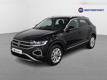 Used Volkswagen T-Roc 2023 for sale - 75641769: Photo