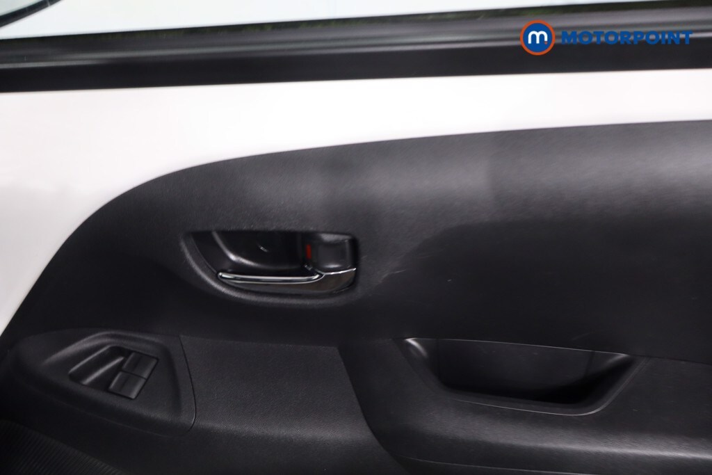 Used Toyota AYGO 2018 for sale - 77878437: Photo 32