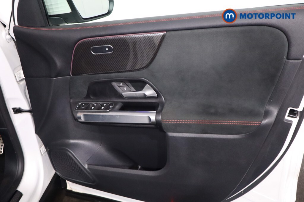 Used Mercedes-Benz GLB 2023 for sale - 77639775: Photo 35