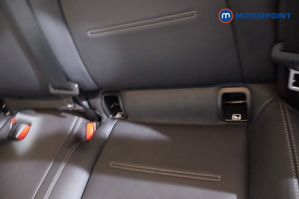 Used Mercedes-Benz GLA 2021 for sale - 77639727: Photo 33