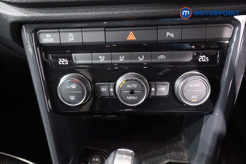 Used Volkswagen T-Roc 2019 for sale - 76862601: Photo 16