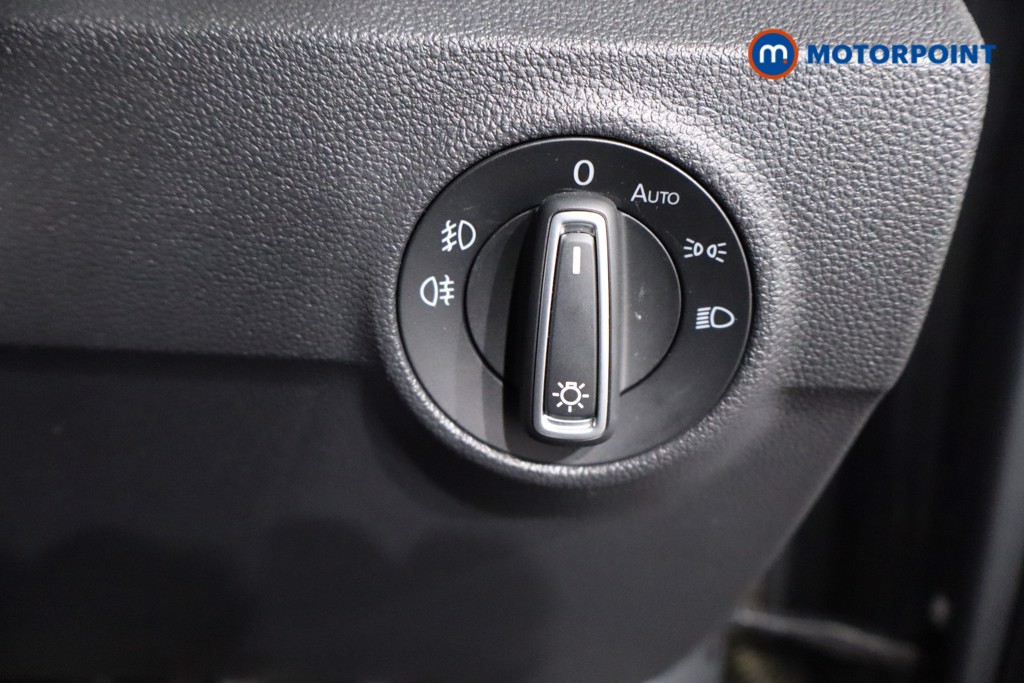 Used Volkswagen T-Roc 2019 for sale - 76862601: Photo 18