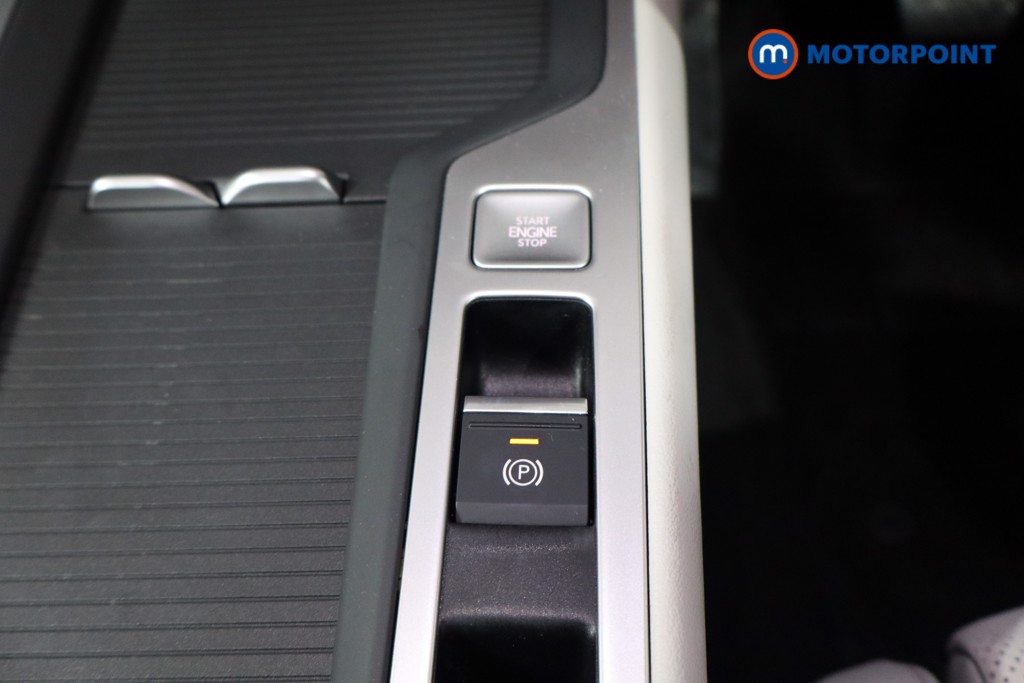 Used Volkswagen Passat 2025 for sale - 76491376: Photo 27