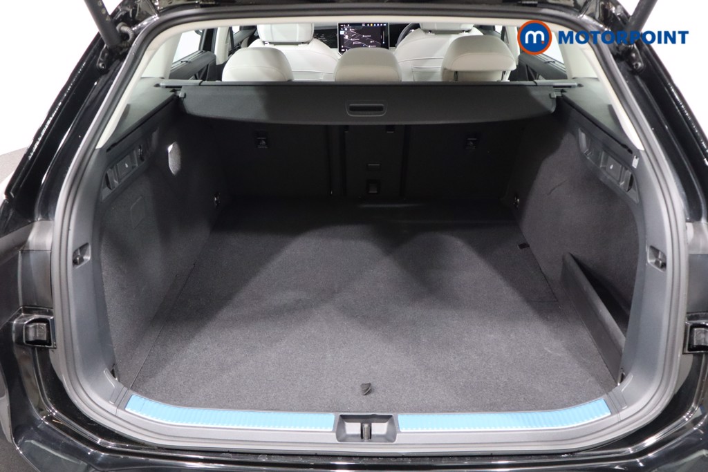 Used Volkswagen Passat 2025 for sale - 76491376: Photo 37