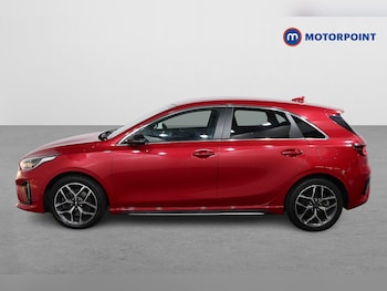 Used Kia Ceed 2021 for sale - 76984982: Photo