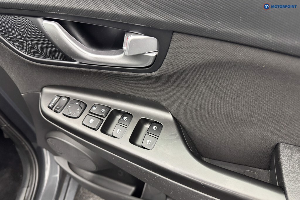 Used Hyundai KONA 2023 for sale - 76303030: Photo 31
