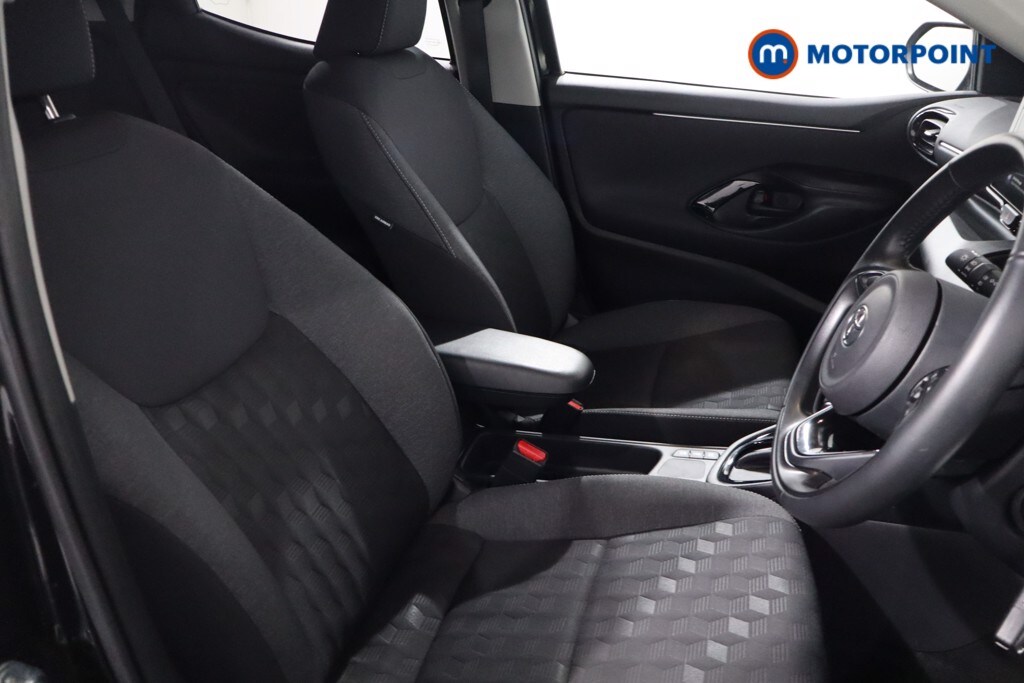 Used Toyota Yaris 2024 for sale - 77450678: Photo 30